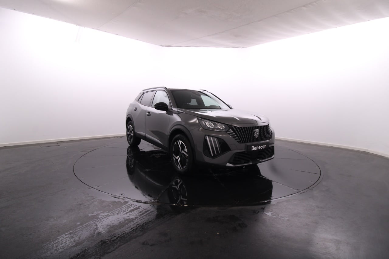 Peugeot 2008 Híbrido Gasolina 3 2025