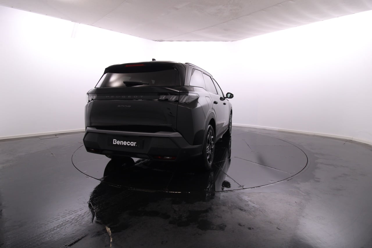 Peugeot 5008 Híbrido Gasolina 3 2025