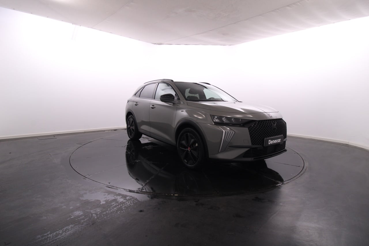 DS DS7 Electric Gasoline 3 2023
