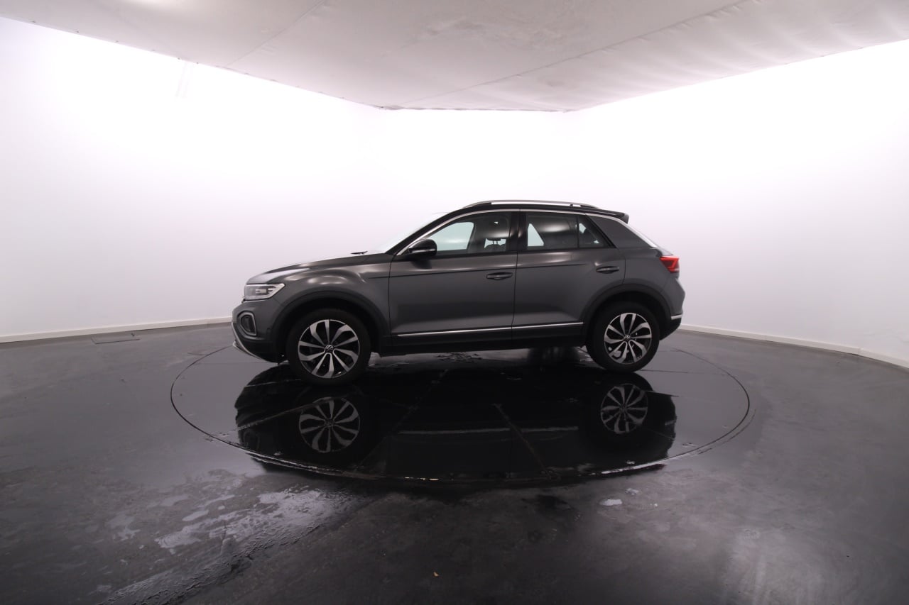 Volkswagen T-Roc Gasoline 3 2023