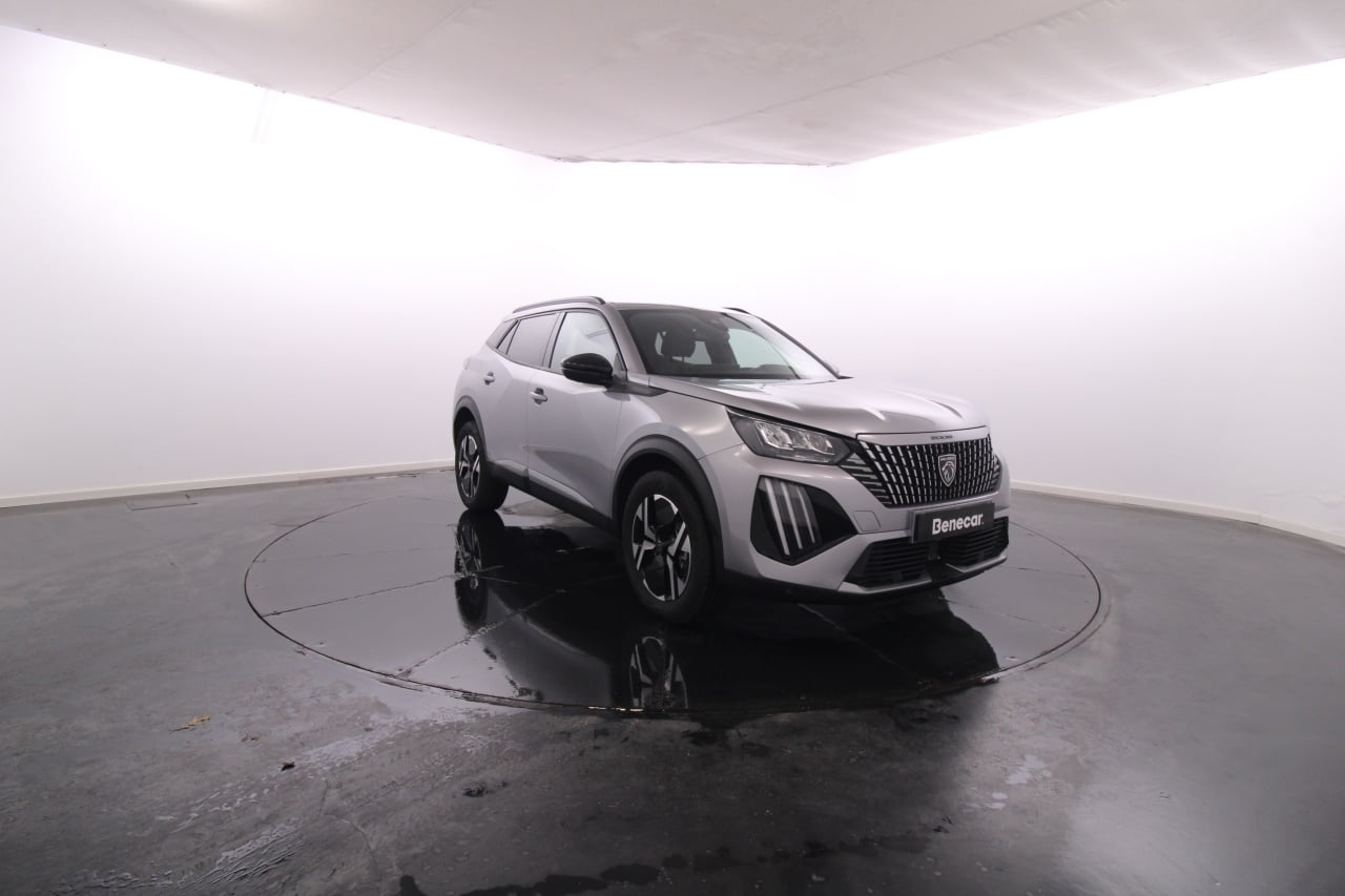 Peugeot 2008 Gasoline Hybrid 3 2025