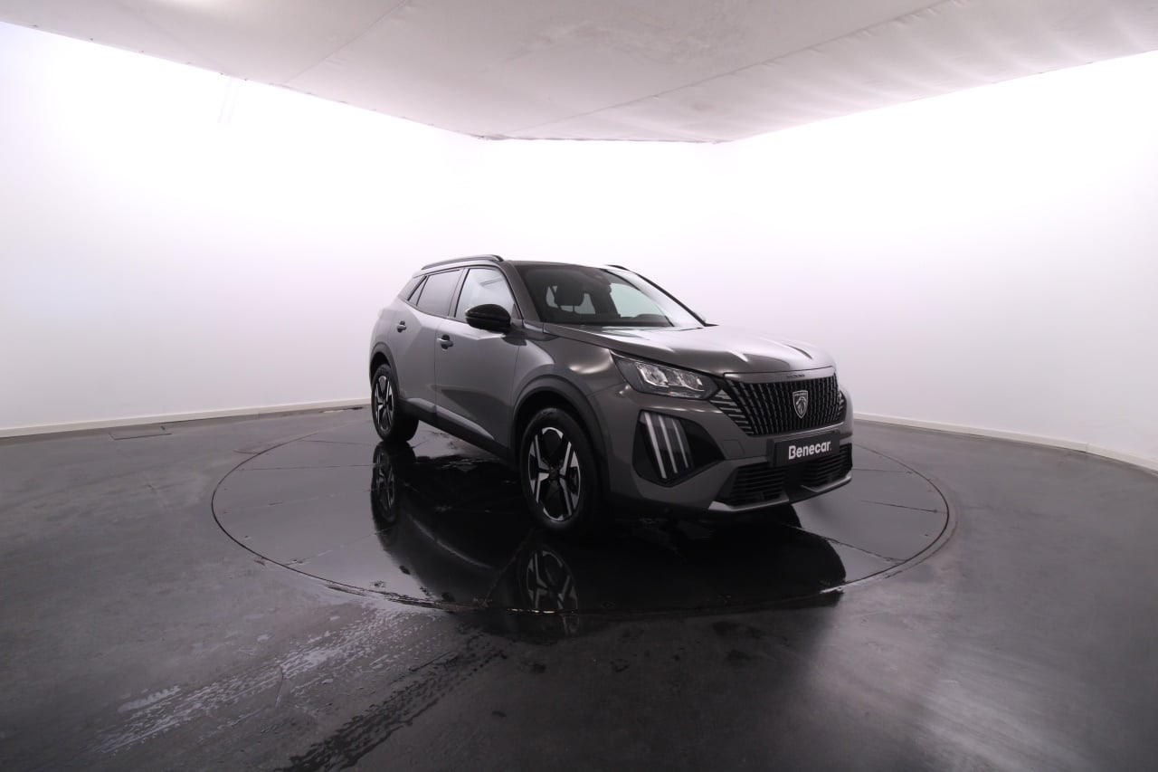 Peugeot 2008 Híbrido Gasolina 3 2025