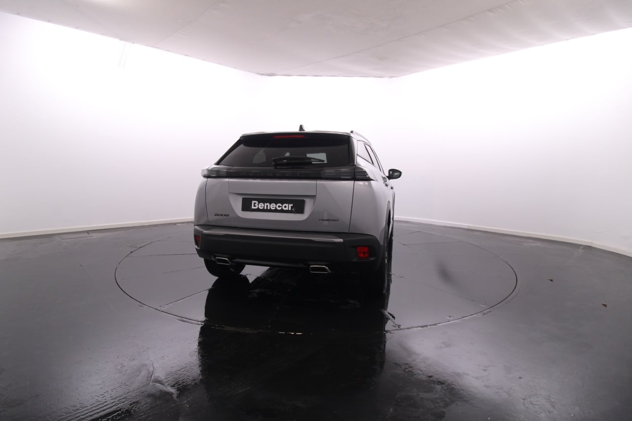 Peugeot 2008 Gasoline Hybrid 3 2025