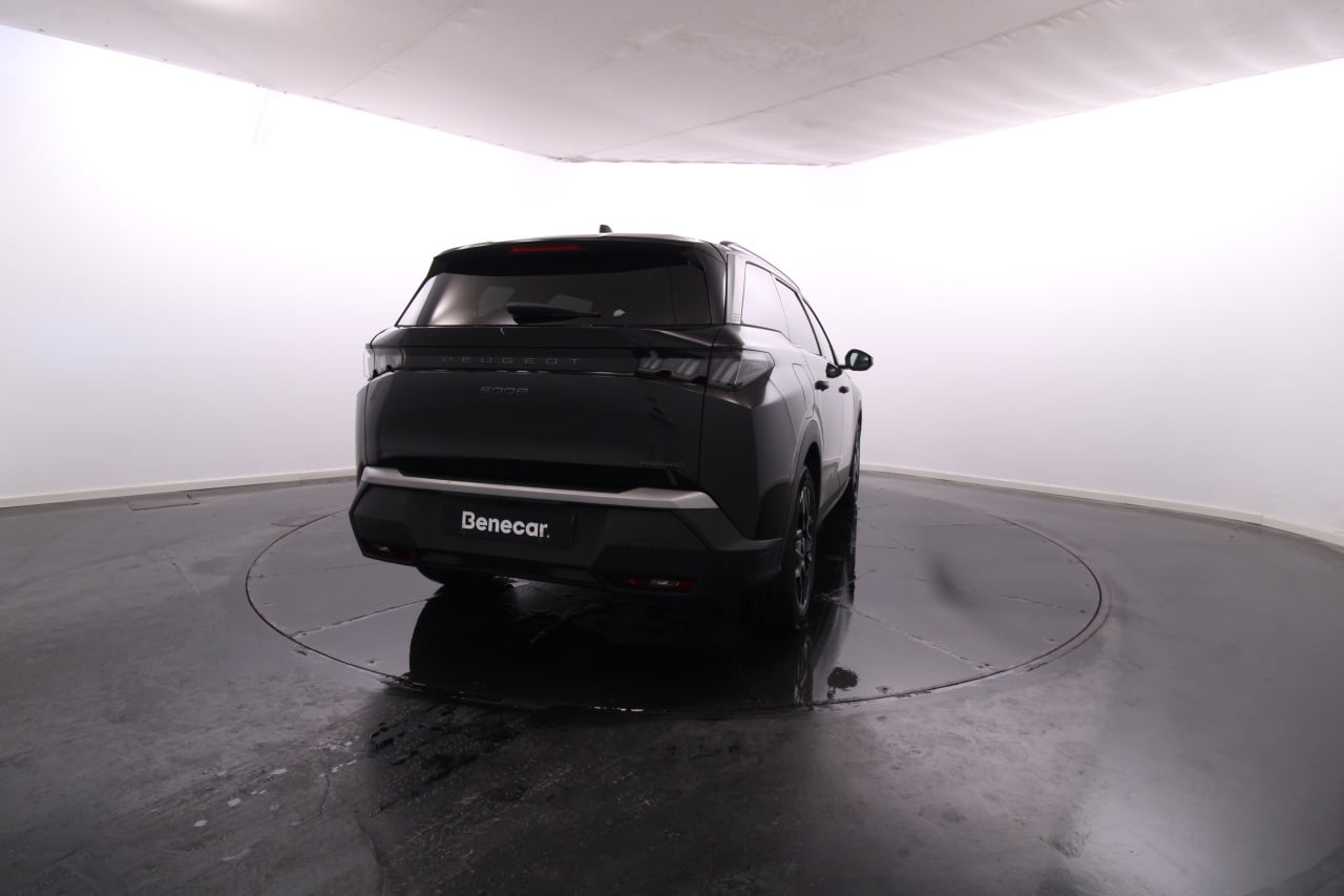 Peugeot 5008 Híbrido Gasolina 3 2025