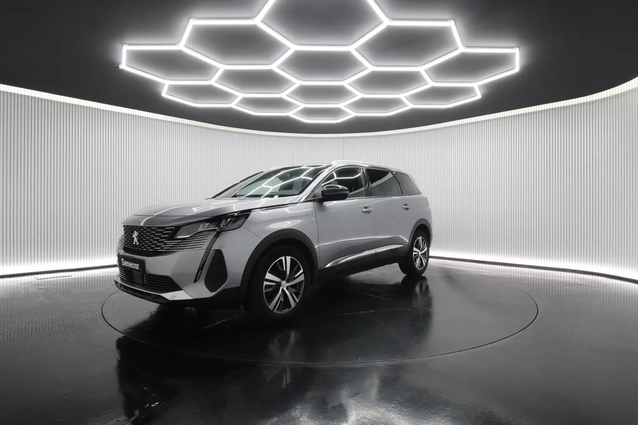 Peugeot 5008 Gasolina 5 2024