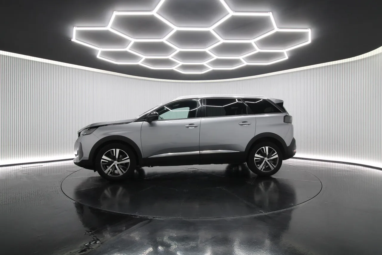 Peugeot 5008 Gasolina 5 2024