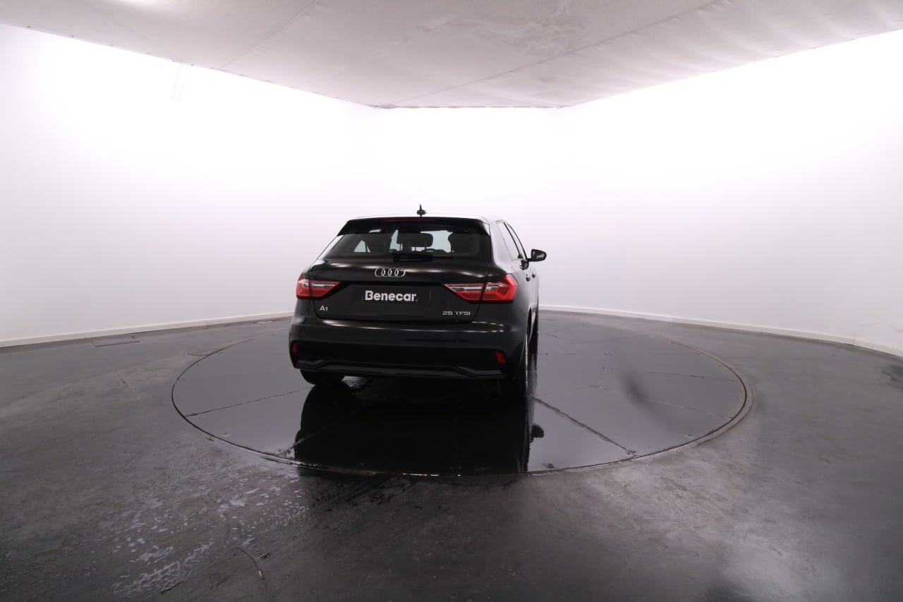 Audi A1 Sportback Gasolina 6 2024