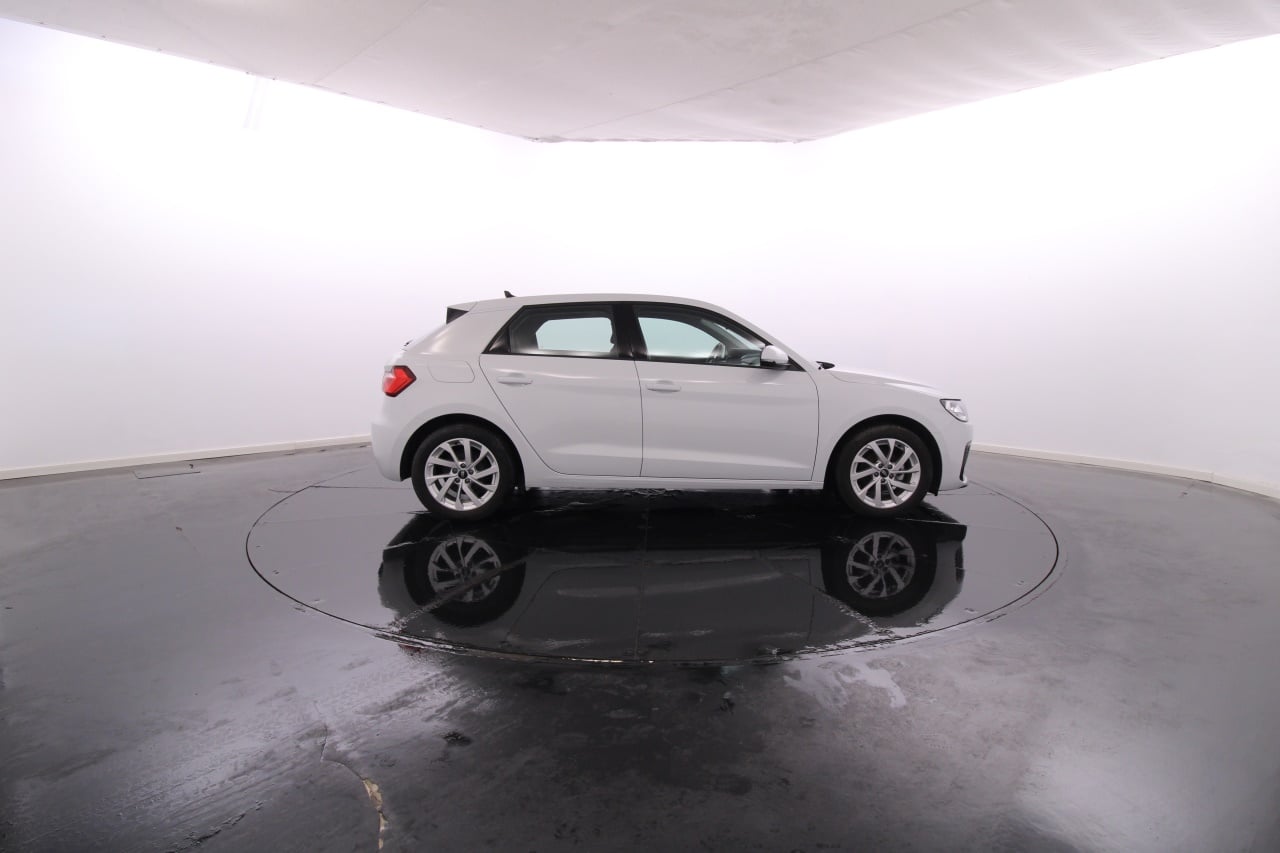 Audi A1 Sportback Gasoline 7 2024