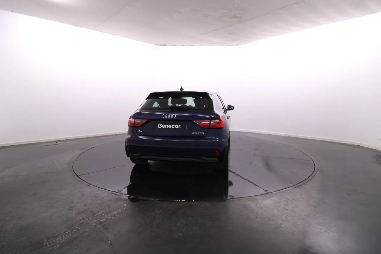 Audi A1 Sportback Gasoline 4 2024