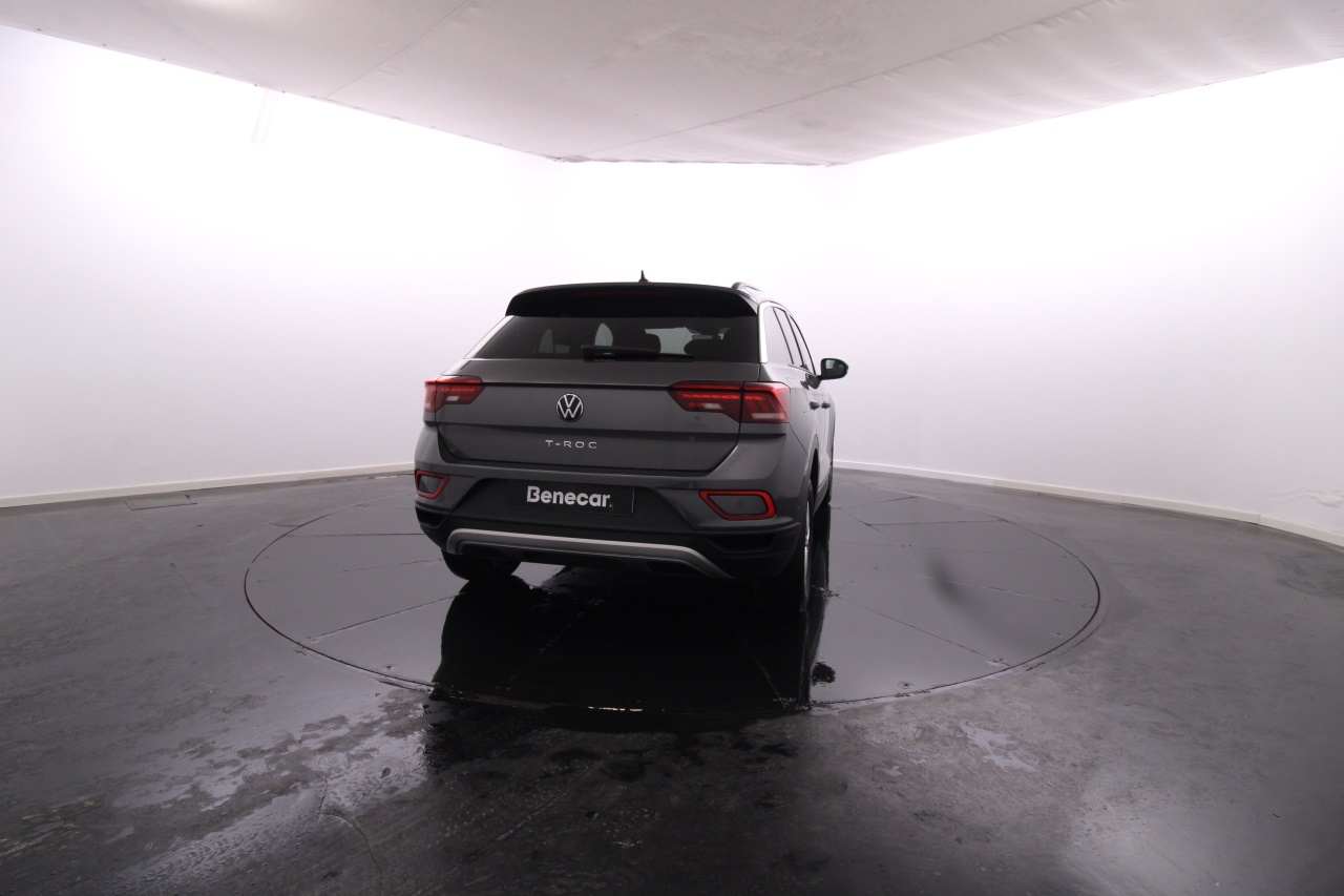 Volkswagen T-Roc Gasoline 5 2024
