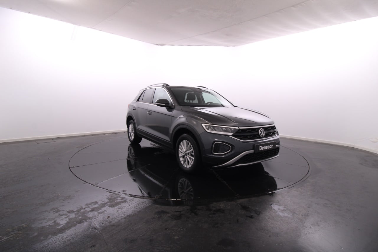 Volkswagen T-Roc Gasoline 5 2024