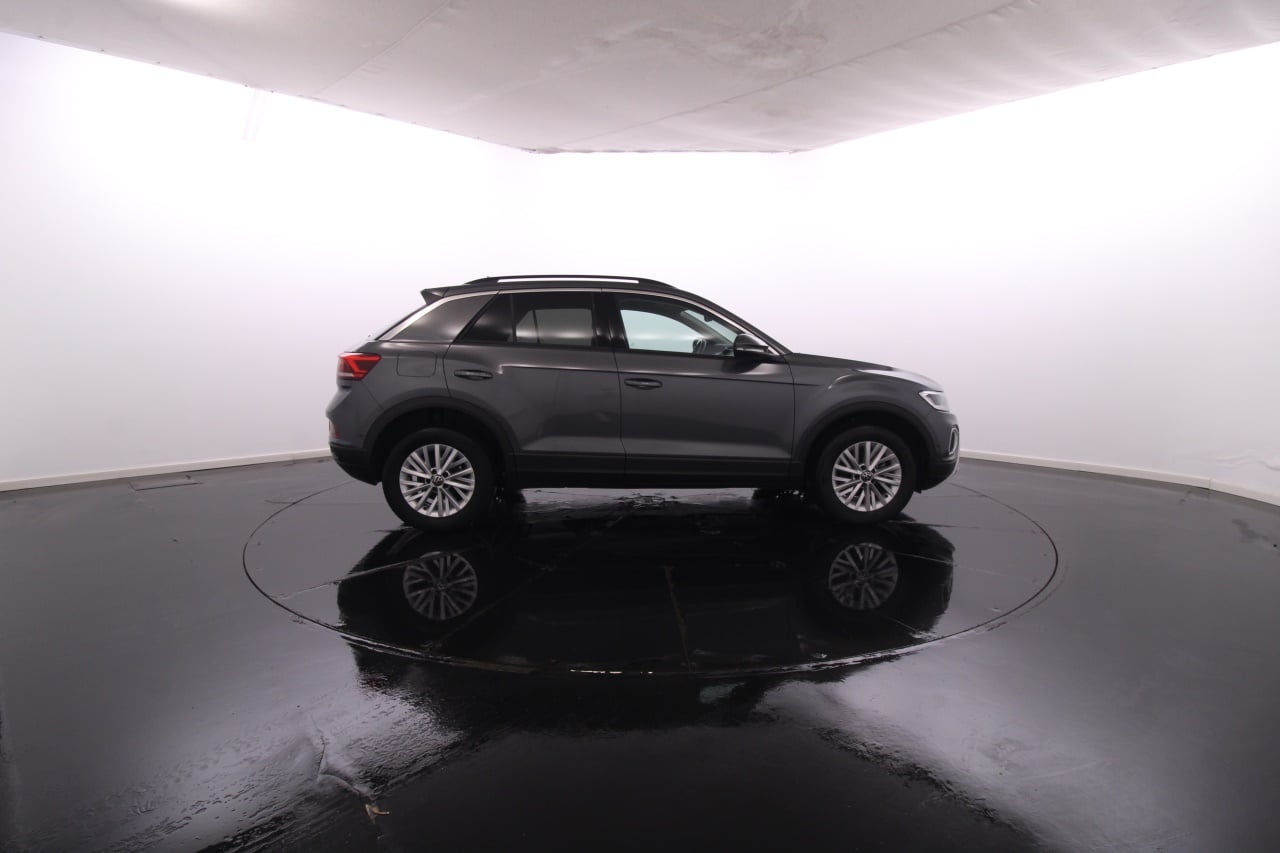 Volkswagen T-Roc Gasolina 6 2024