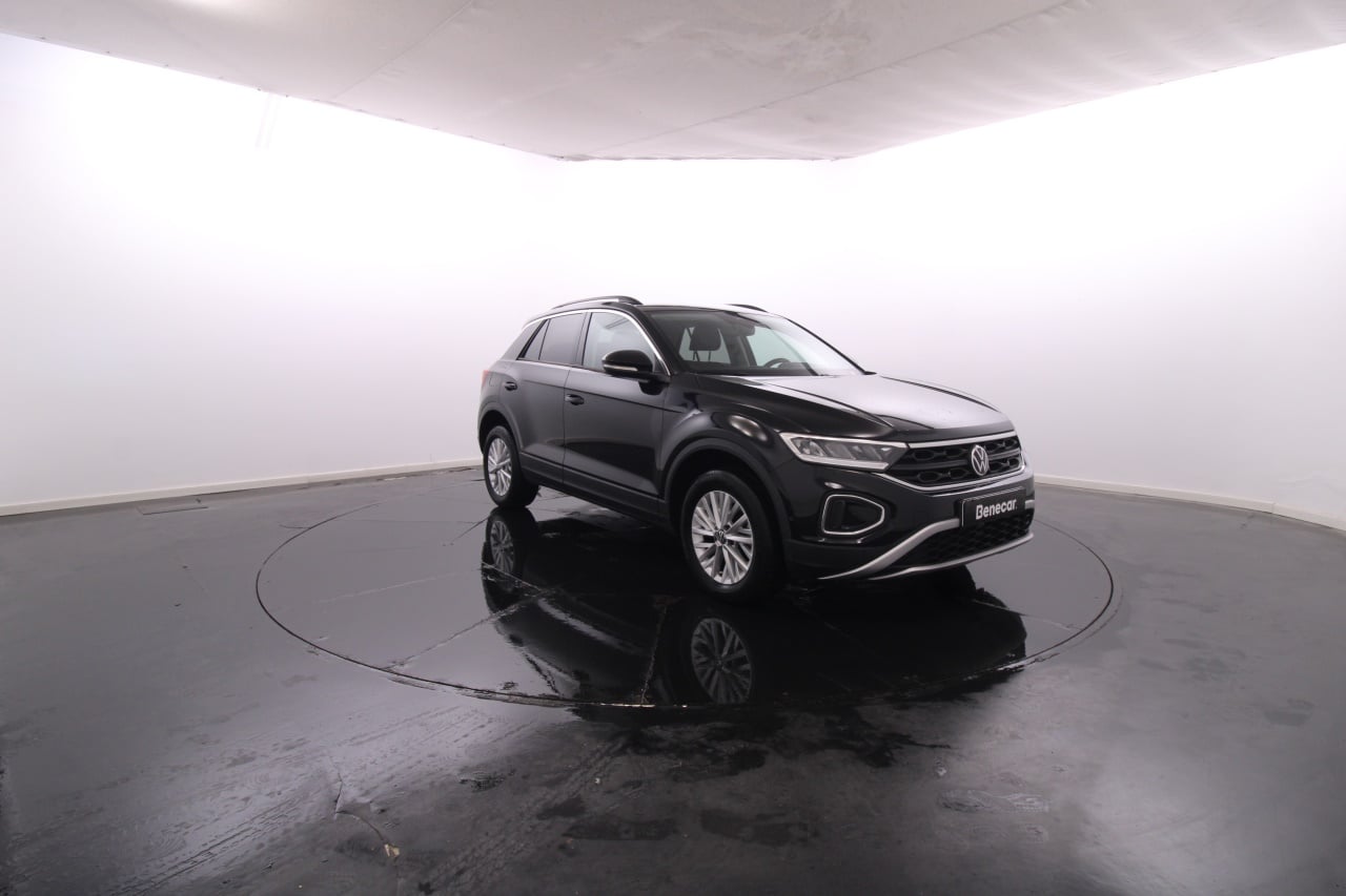 Volkswagen T-Roc Gasoline 5 2024