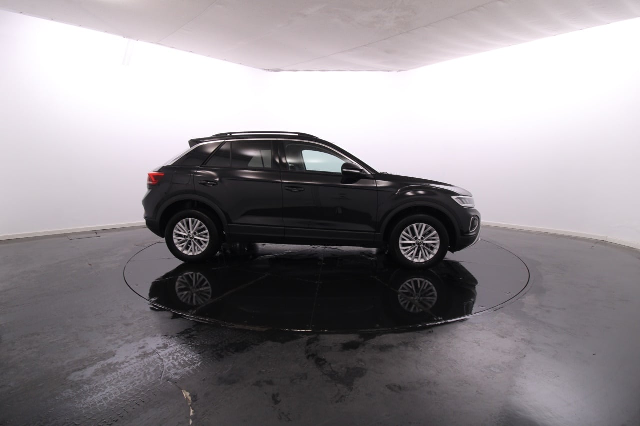 Volkswagen T-Roc Gasoline 5 2024