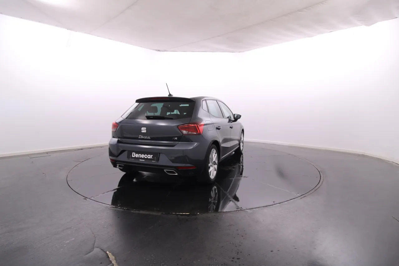 Seat Ibiza Gasolina 4 2024
