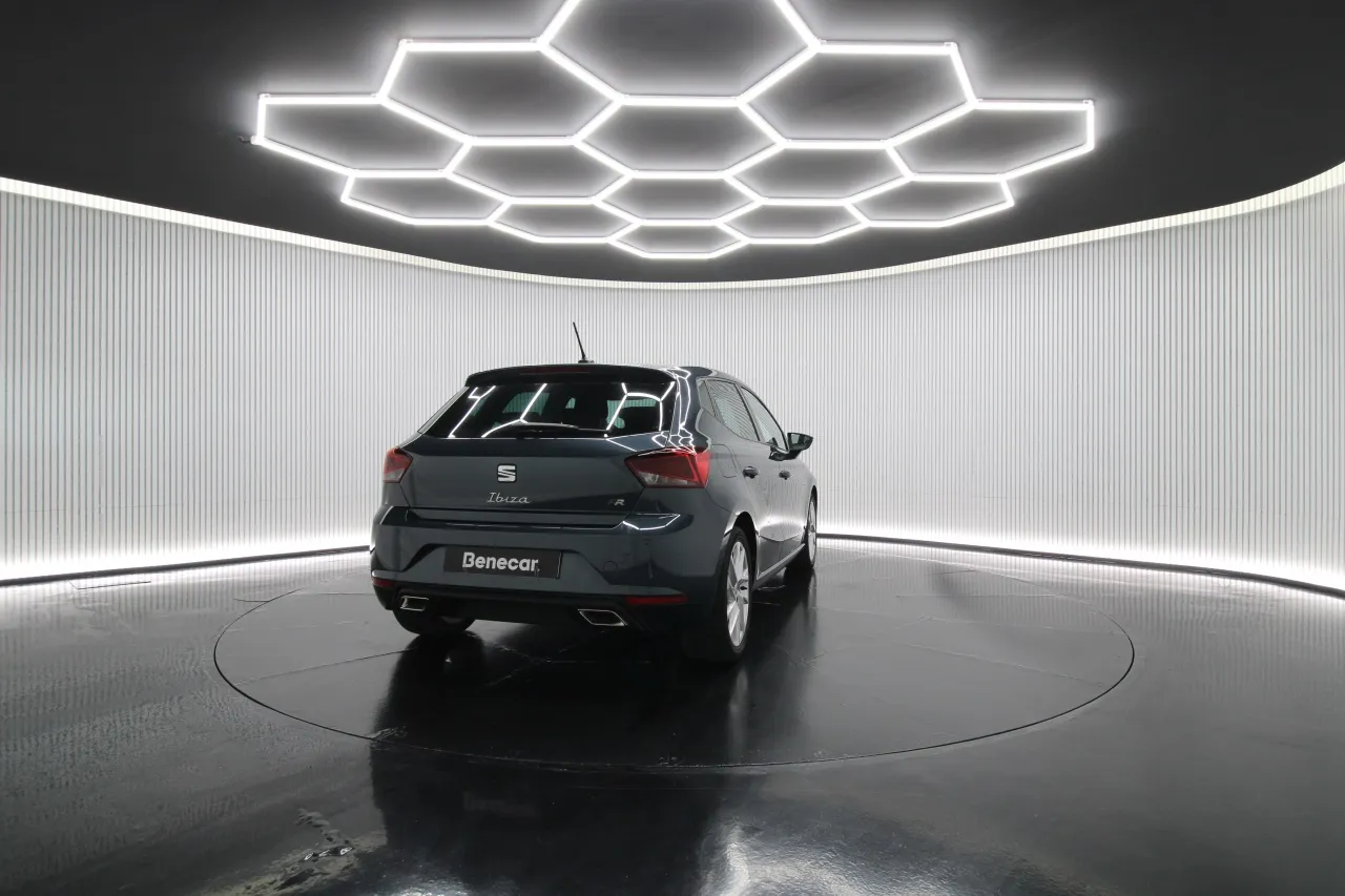 Seat Ibiza Gasolina 4 2024