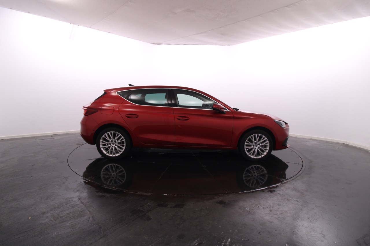 Seat Leon Elétrico Gasolina 9 2024