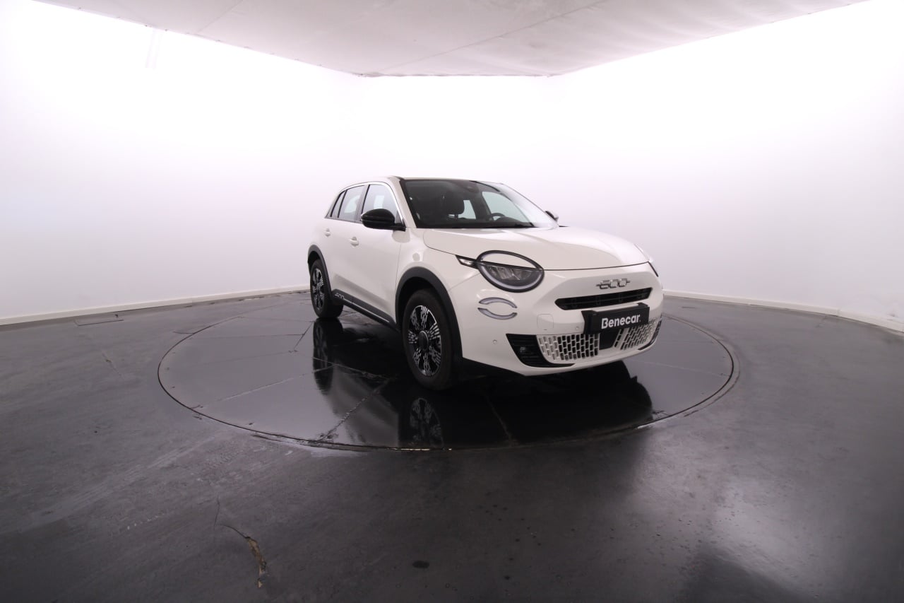 Fiat 600 Híbrido Gasolina 3 2025