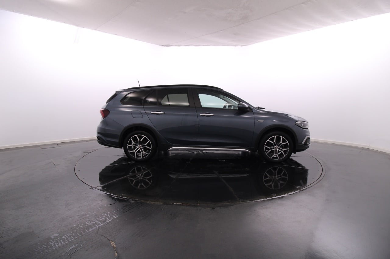Fiat Tipo Station Wagon Cross Gasoline 6 2023