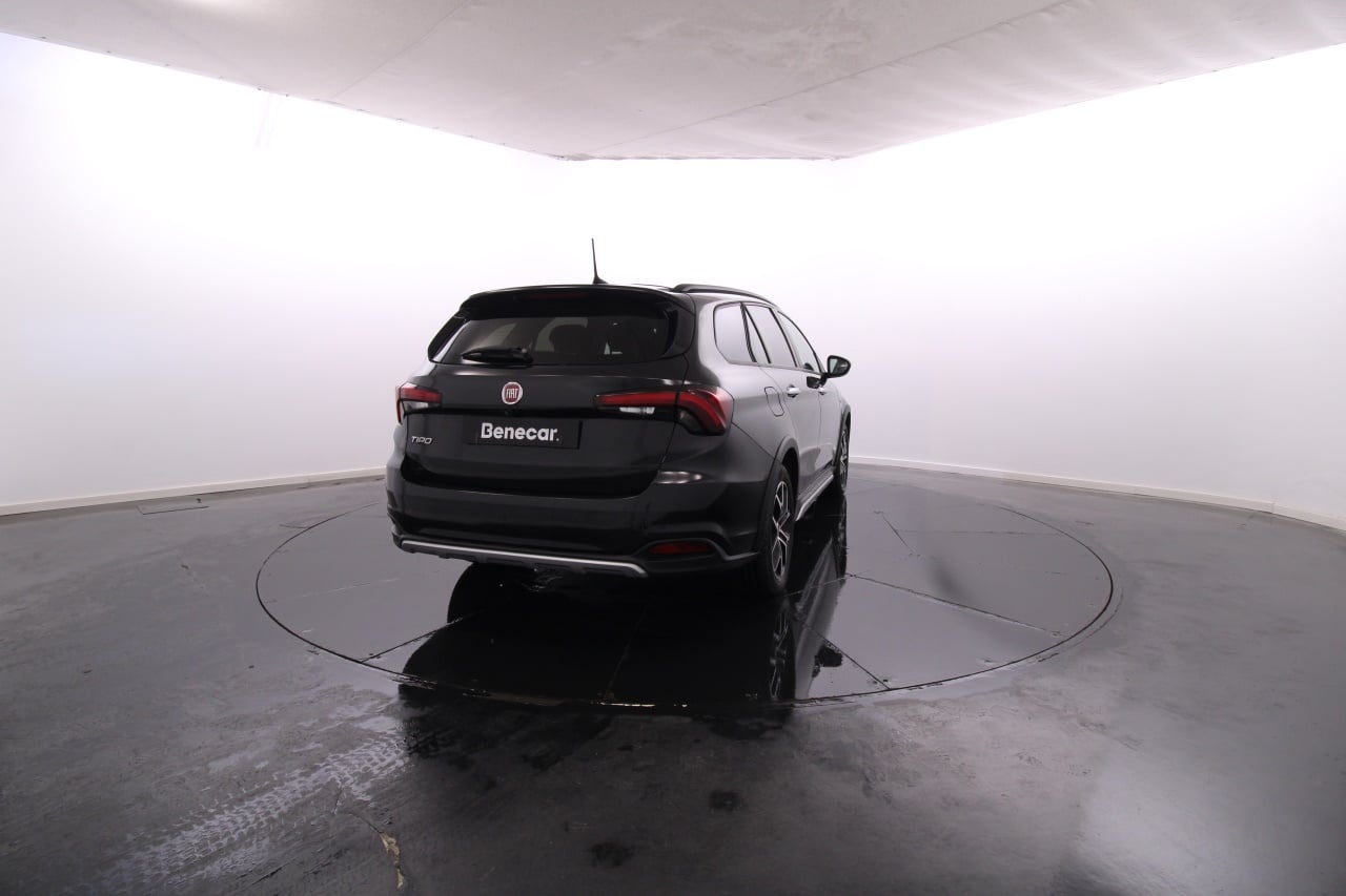 Fiat Tipo Station Wagon Cross Gasoline 6 2023