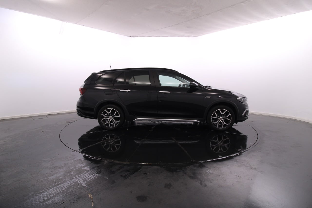 Fiat Tipo Station Wagon Cross Gasoline 6 2023