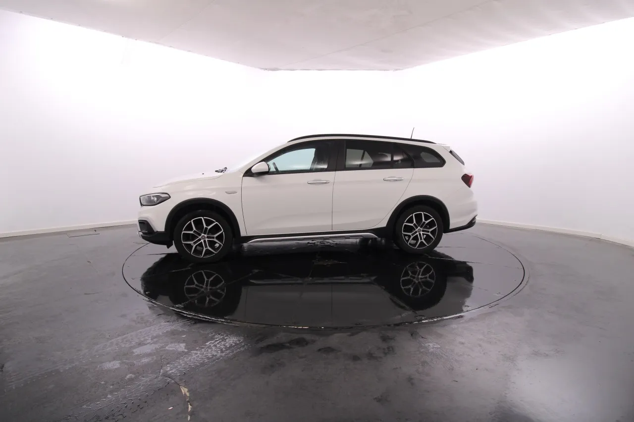 Fiat Tipo Station Wagon Cross Gasoline 6 2023