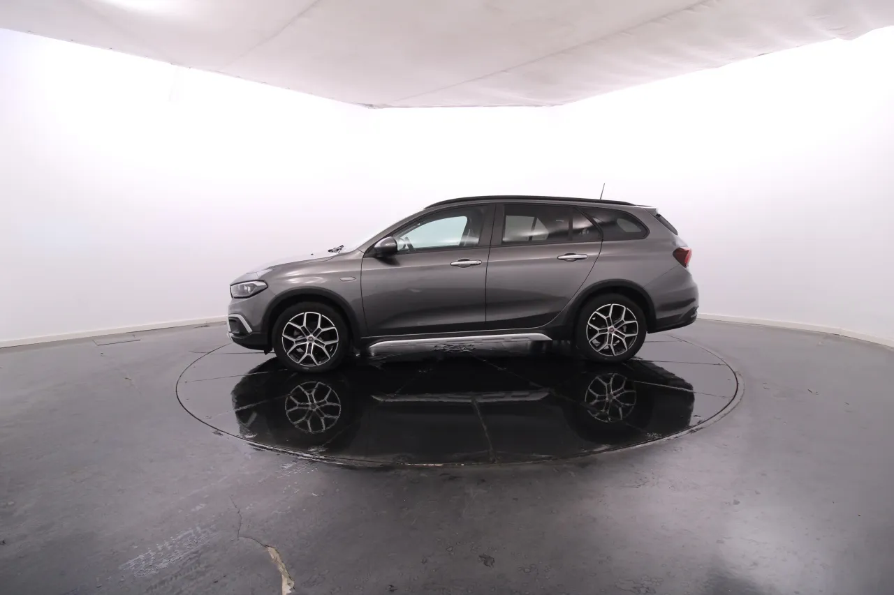 Fiat Tipo Station Wagon Cross Gasolina 6 2023