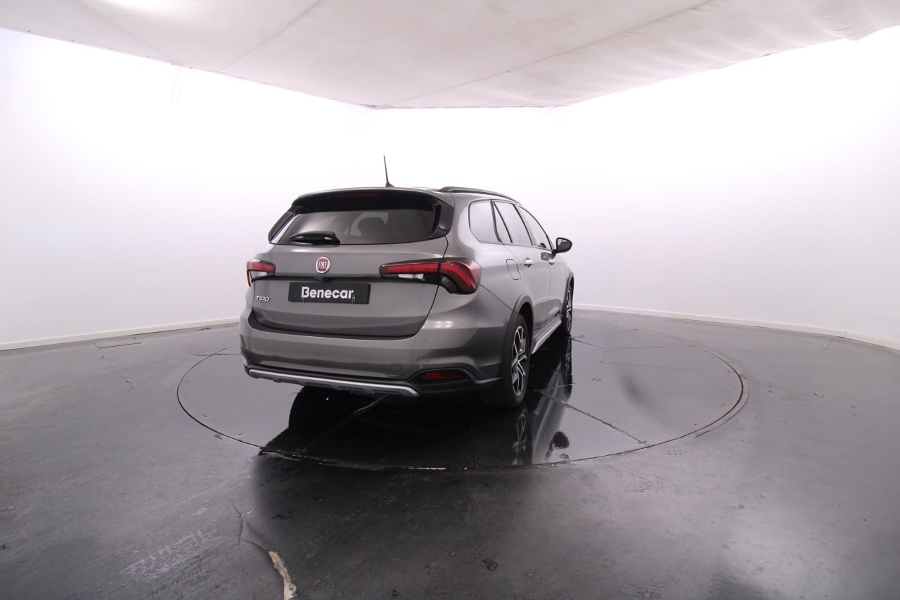 Fiat Tipo Station Wagon Cross Gasoline 6 2023