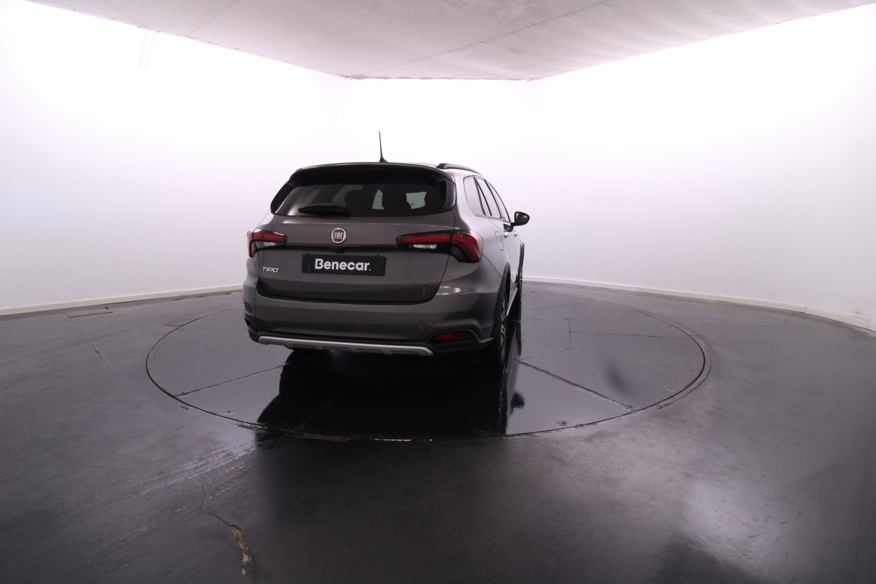 Fiat Tipo Station Wagon Cross Gasoline 6 2023