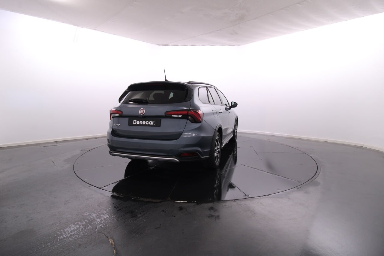 Fiat Tipo Station Wagon Cross Gasoline 6 2023