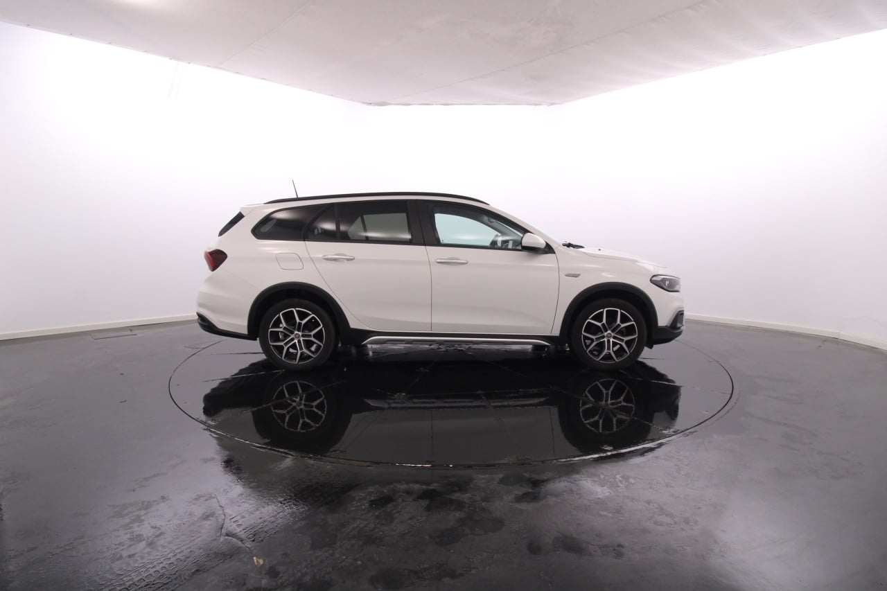 Fiat Tipo Station Wagon Cross Gasolina 6 2023