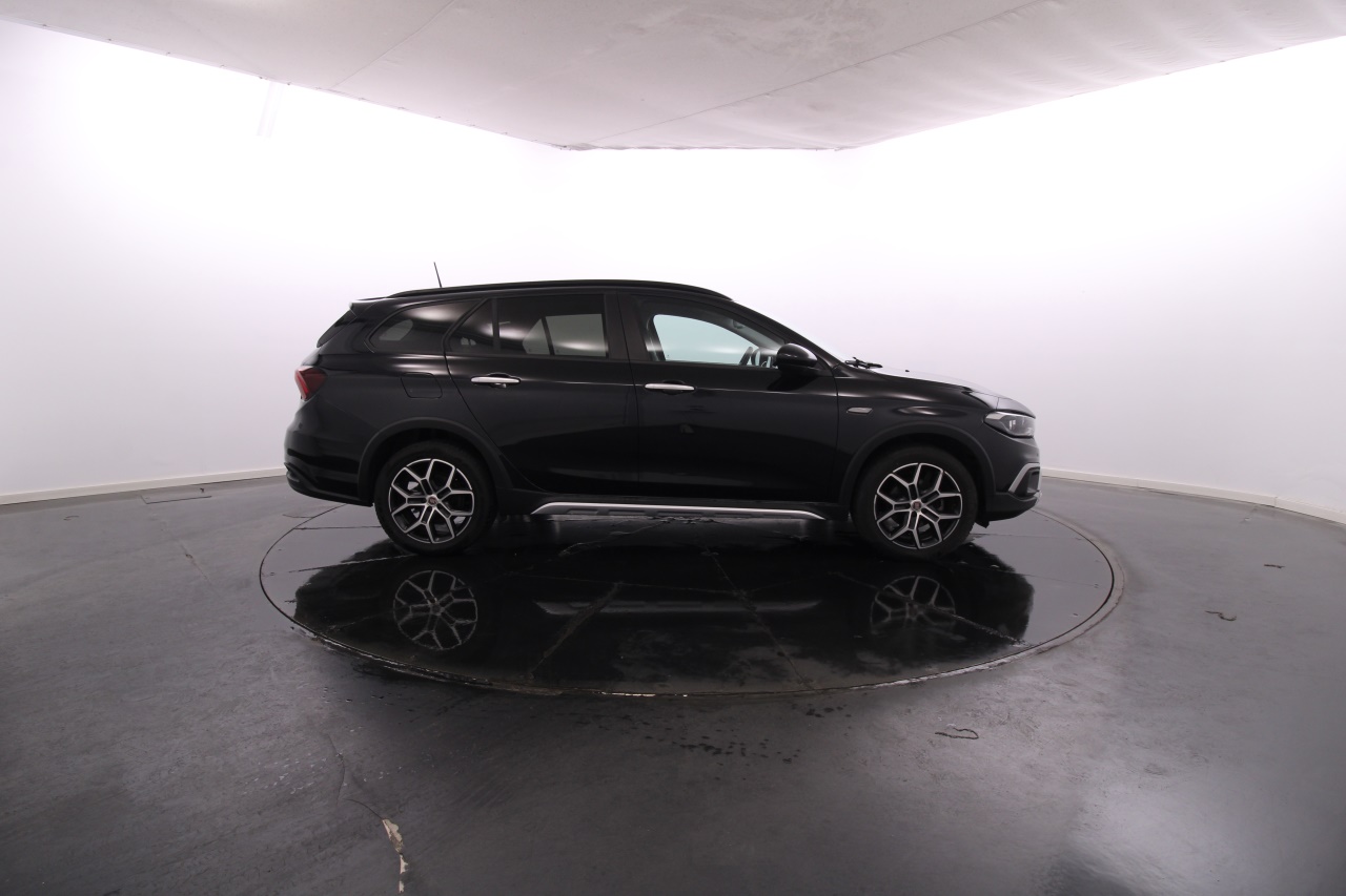 Fiat Tipo Station Wagon Cross Gasolina 6 2023