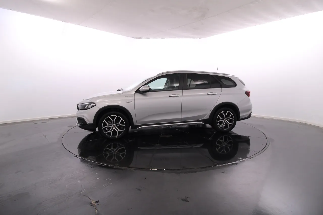 Fiat Tipo Station Wagon Cross Gasolina 4 2023