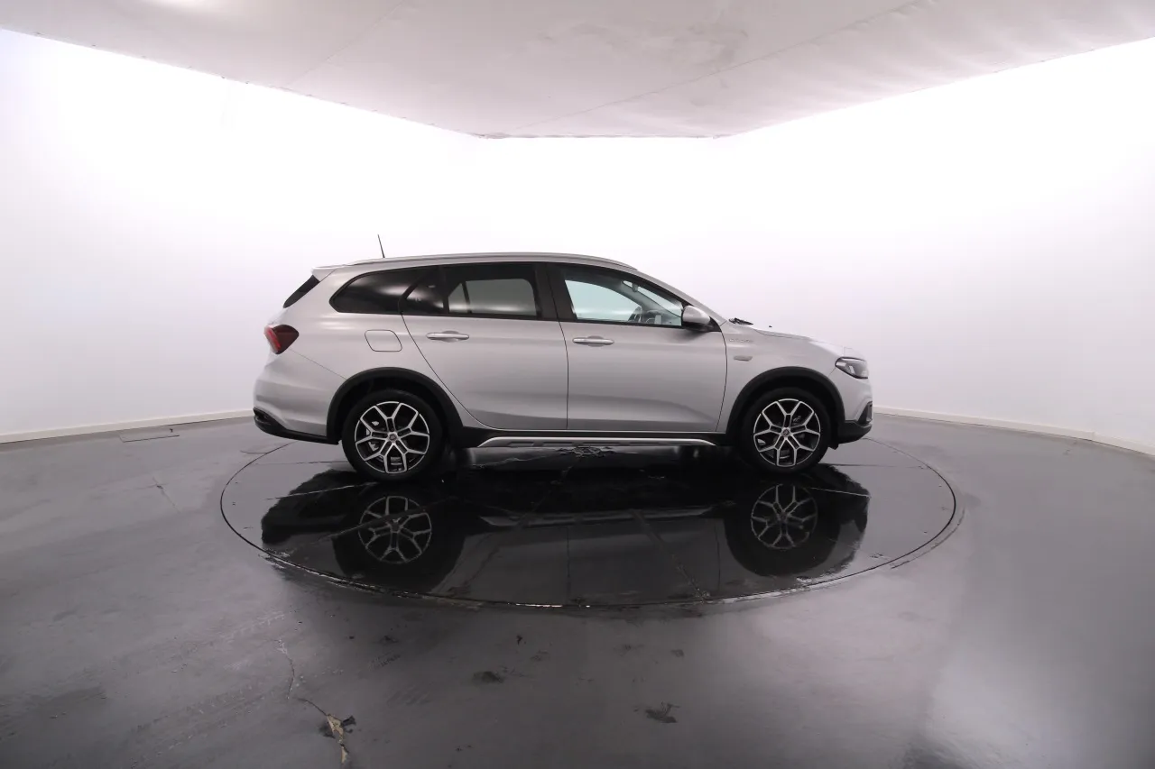 Fiat Tipo Station Wagon Cross Gasolina 4 2023