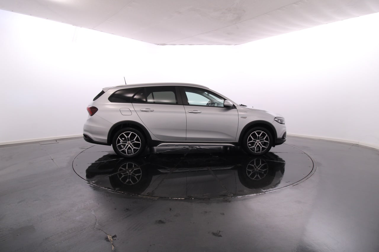 Fiat Tipo Station Wagon Cross Gasoline 4 2023