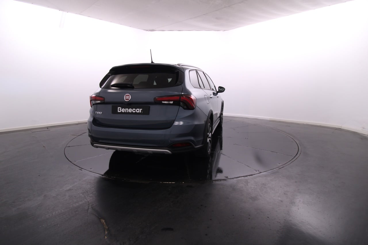 Fiat Tipo Station Wagon Cross Gasoline 4 2023