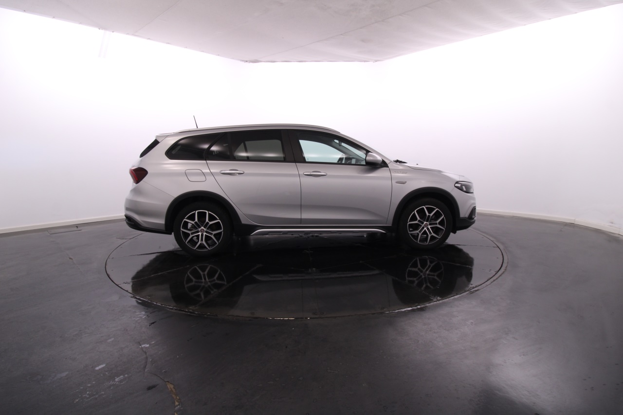 Fiat Tipo Station Wagon Cross Gasoline 4 2023