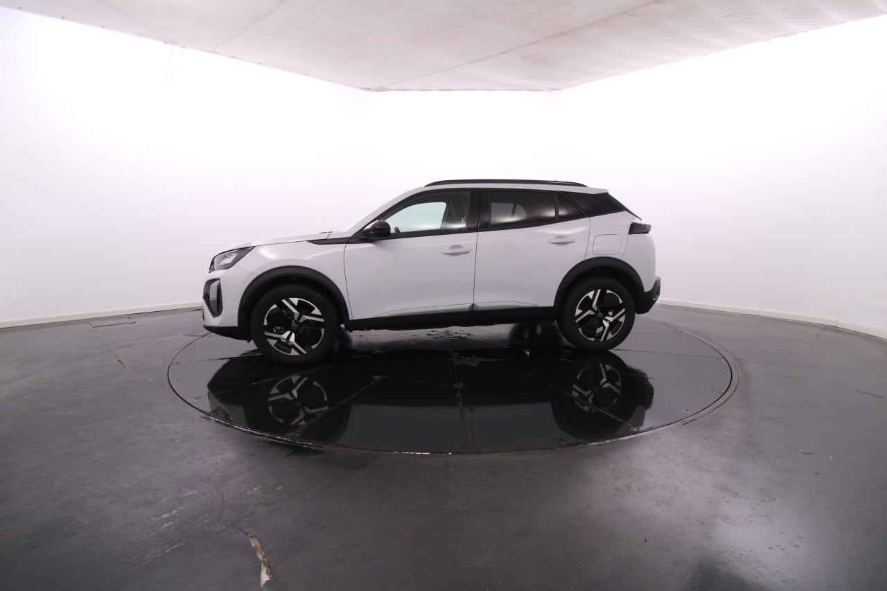 Peugeot 2008 Gasoline Hybrid 3 2025