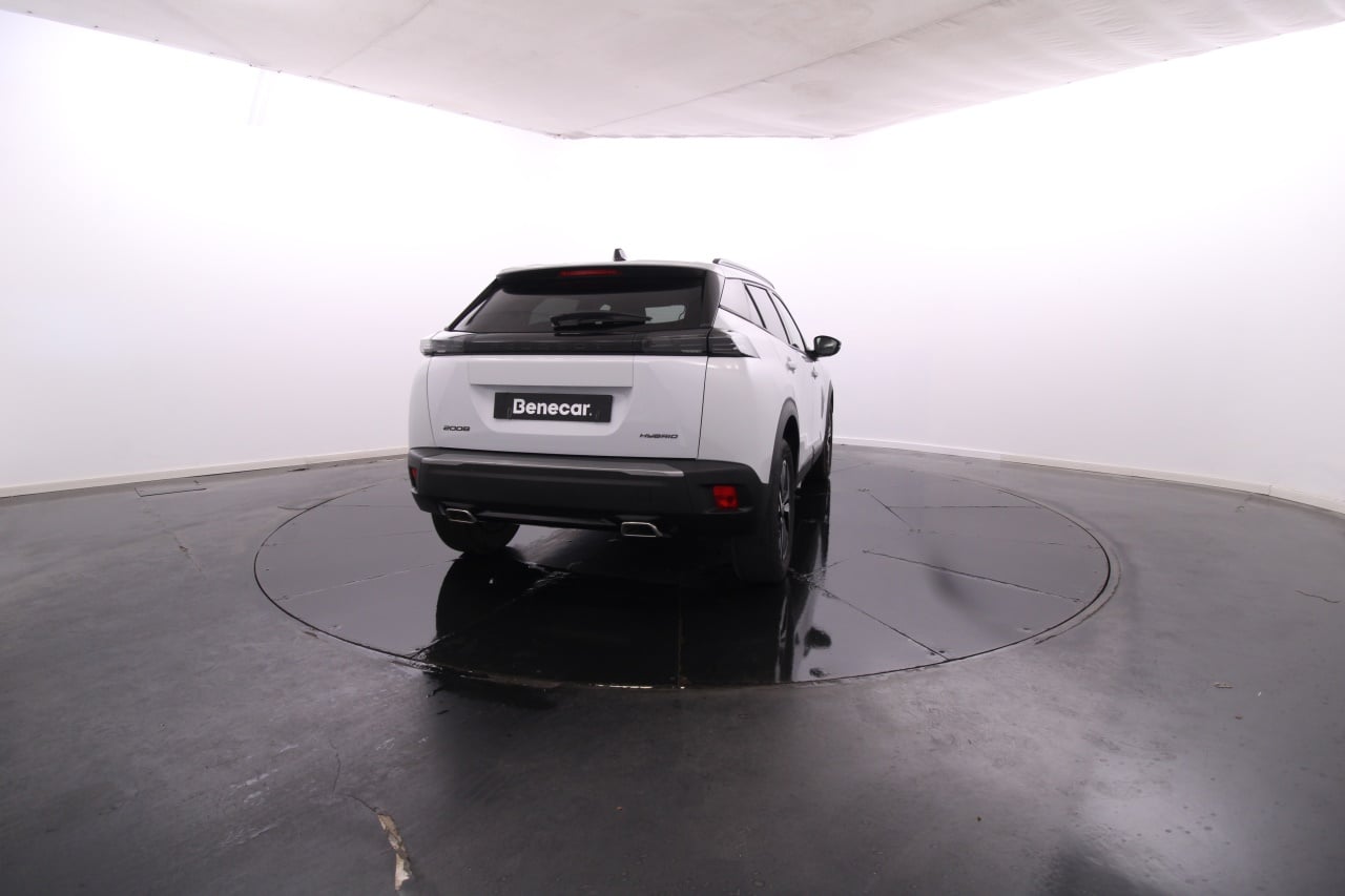 Peugeot 2008 Gasoline Hybrid 3 2025