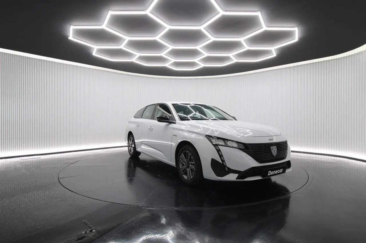 Peugeot 308 SW Híbrido Gasolina 3 2025