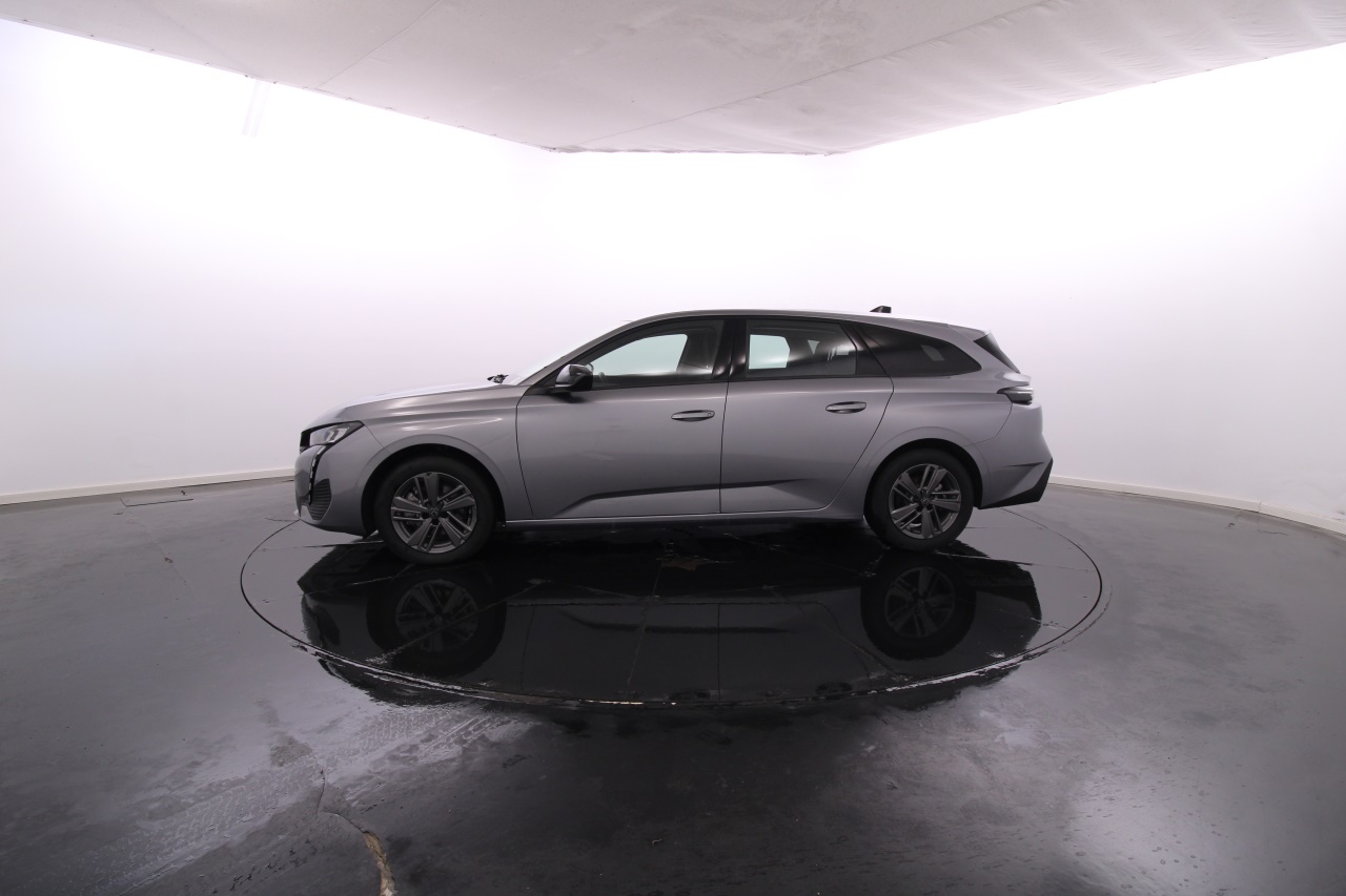 Peugeot 308 SW Gasoline Hybrid 3 2025