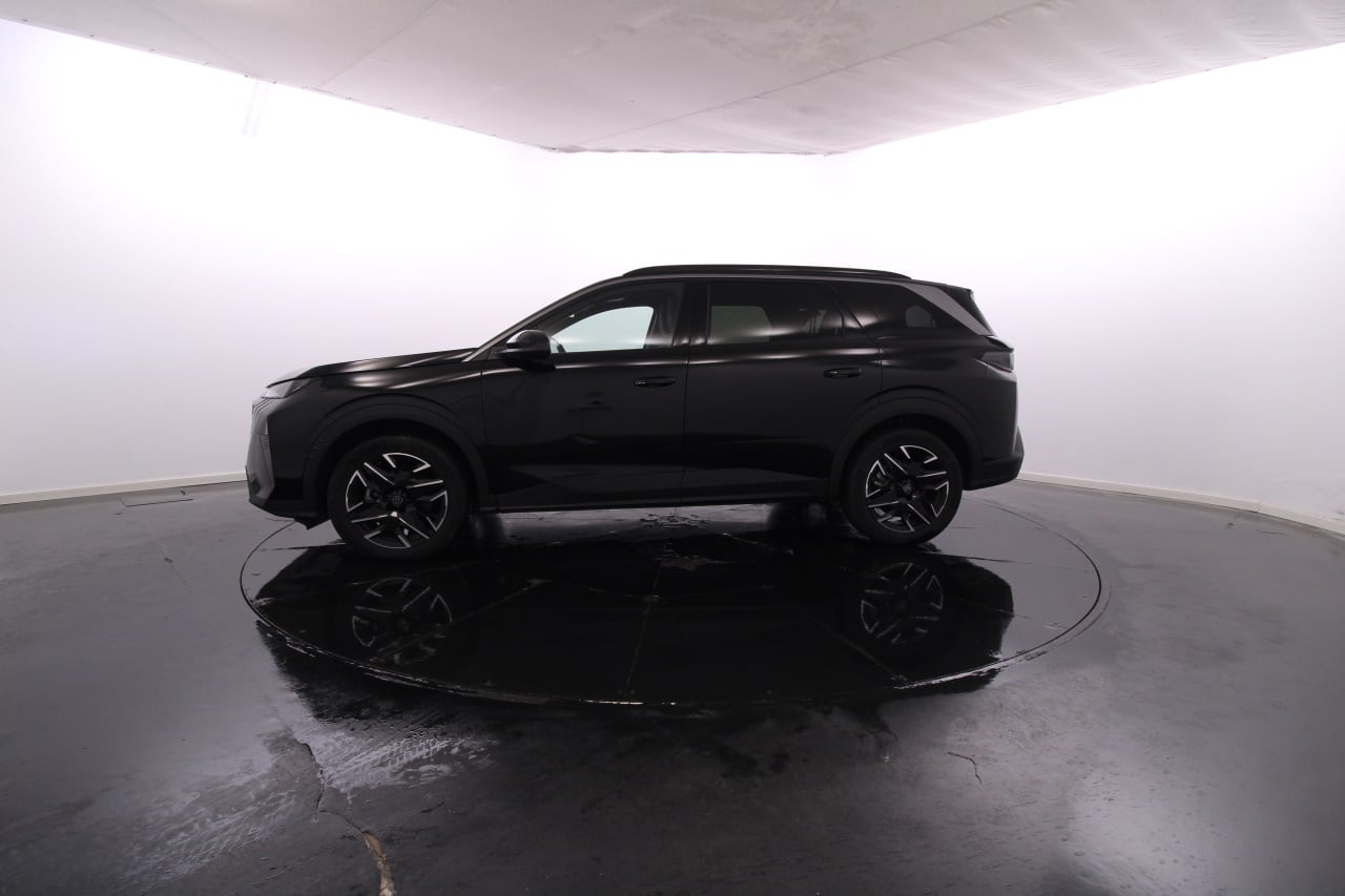 Peugeot 5008 Híbrido Gasolina 3 2025