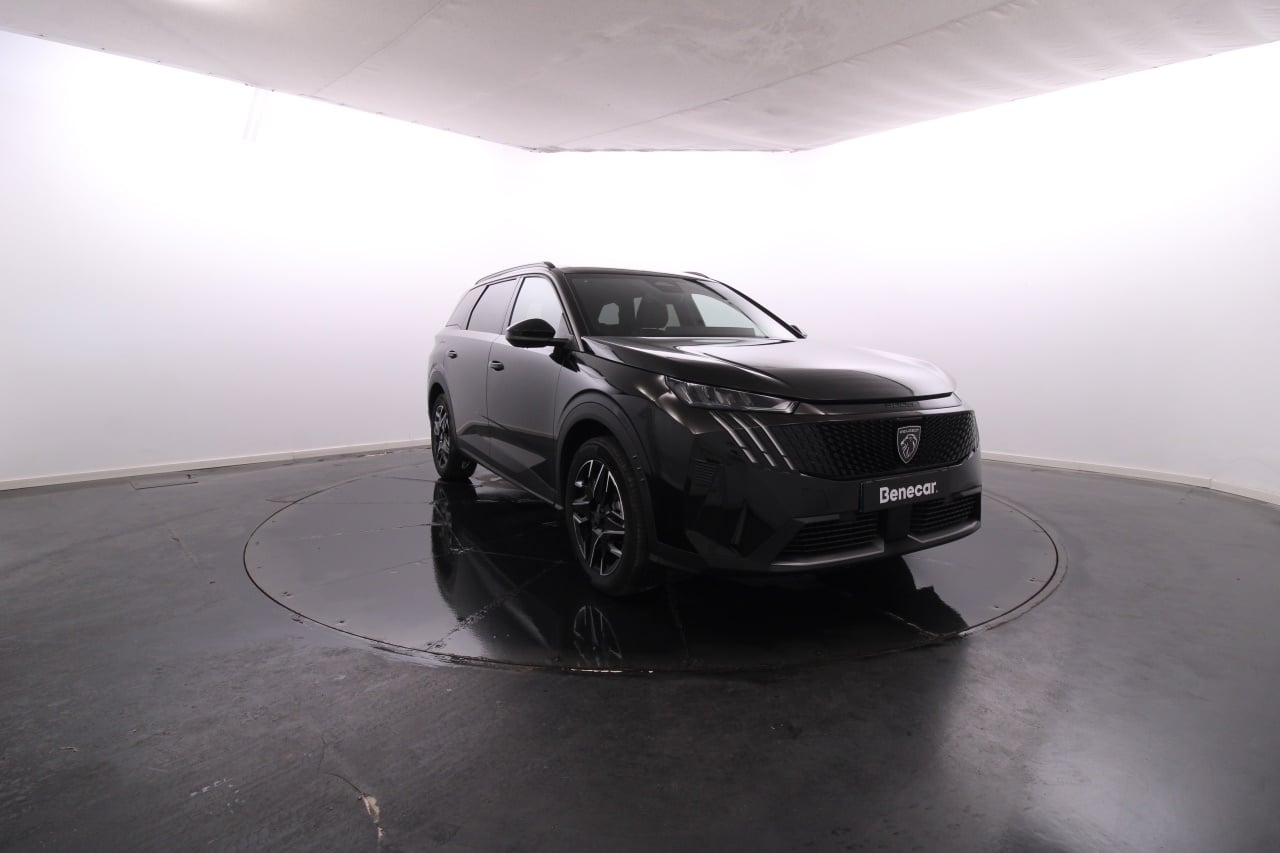 Peugeot 5008 Híbrido Gasolina 3 2025