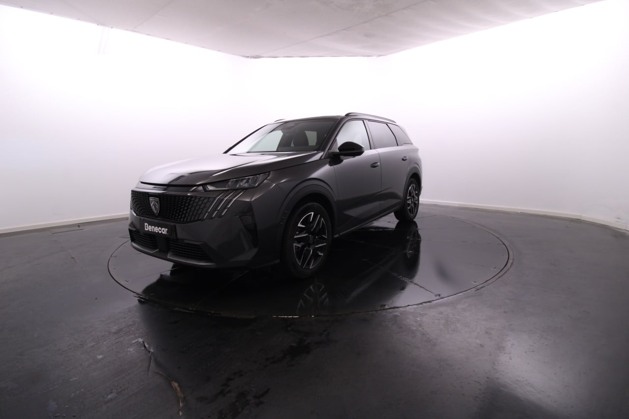 Peugeot 5008 Híbrido Gasolina 3 2025
