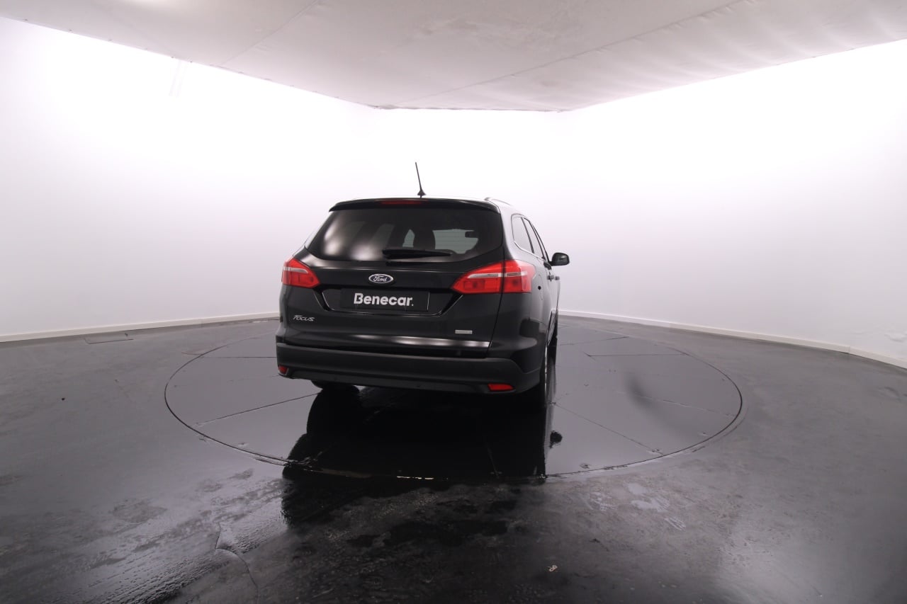 Ford Focus SW Gasolina 4 2018