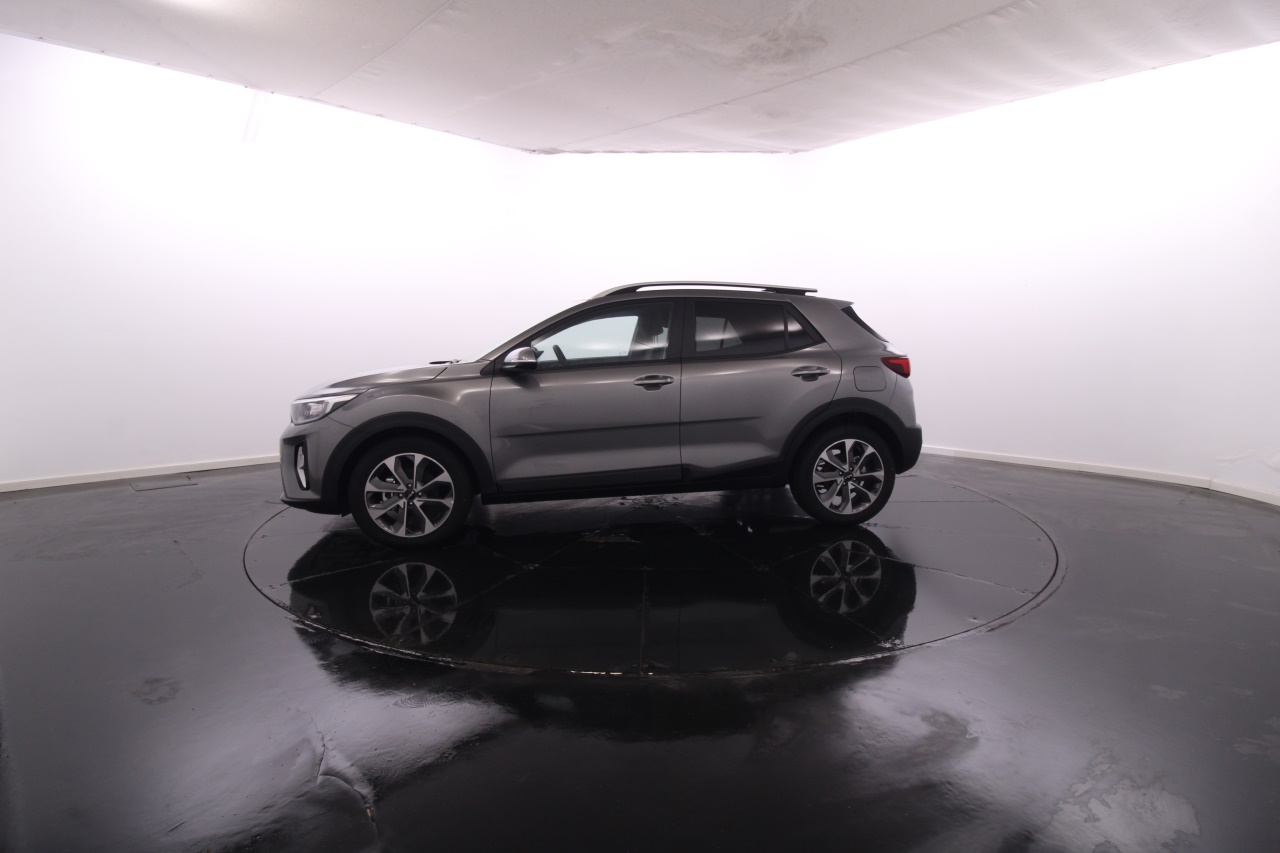 Kia Stonic Gasolina 6 2025