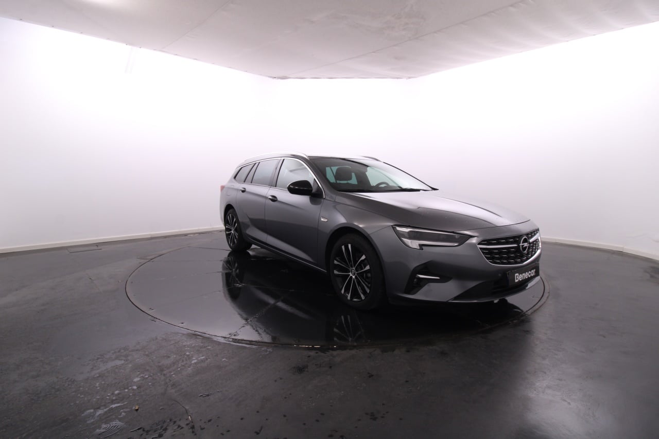 Opel Insignia Sports Tourer Diesel 8 2021