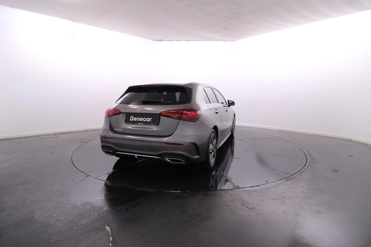 Mercedes-Benz Classe A - 200 Híbrido Gasolina 9 2024