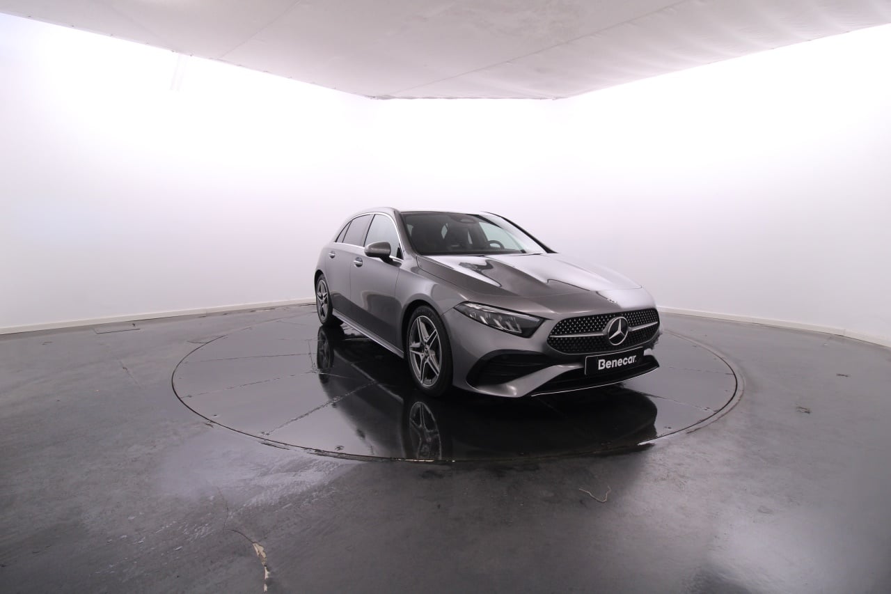 Mercedes-Benz Classe A - 200 Híbrido Gasolina 9 2024