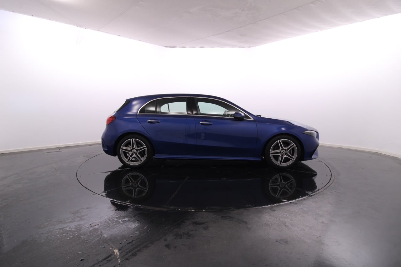 Mercedes-Benz Classe A - 200 Gasoline Hybrid 10 2024